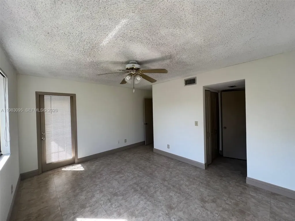 Coral Springs FL 33071