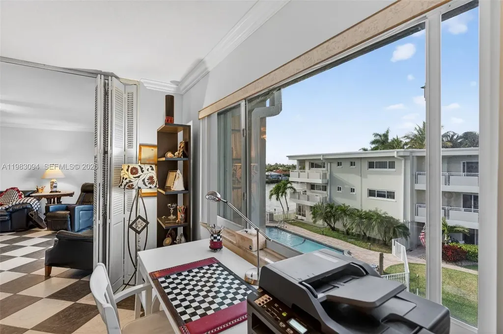 1198 Hillsboro Mile Hillsboro Beach FL 33062