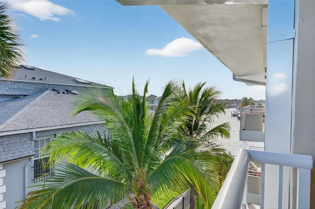 1198 Hillsboro Mile Hillsboro Beach FL 33062