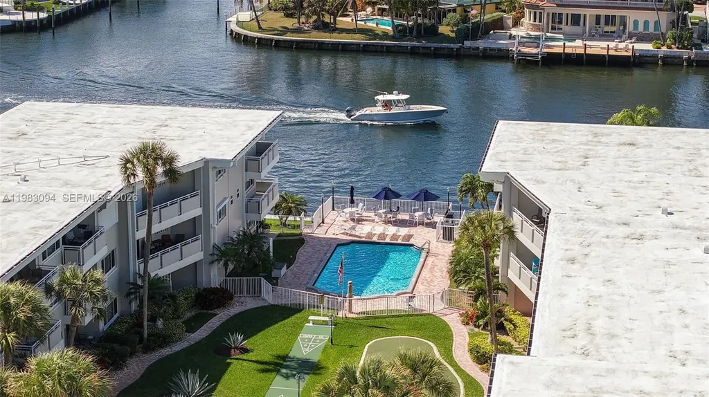 1198 Hillsboro Mile Hillsboro Beach FL 33062