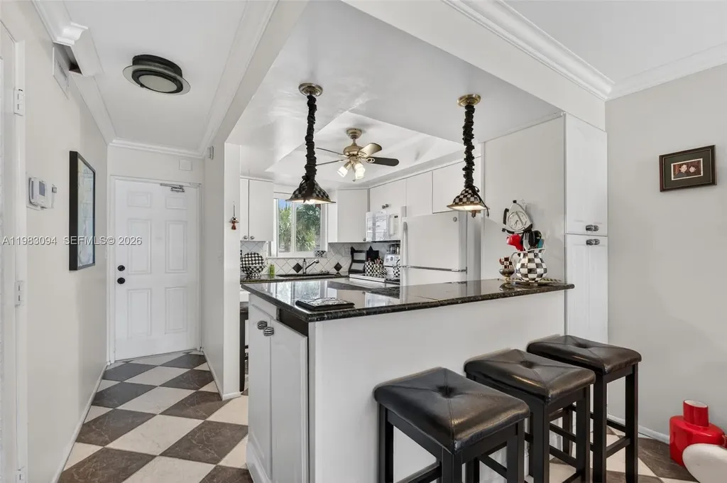 1198 Hillsboro Mile Hillsboro Beach FL 33062
