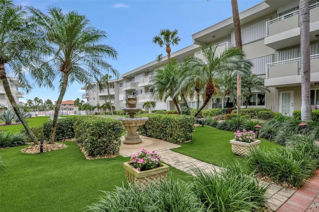 1198 Hillsboro Mile Hillsboro Beach FL 33062