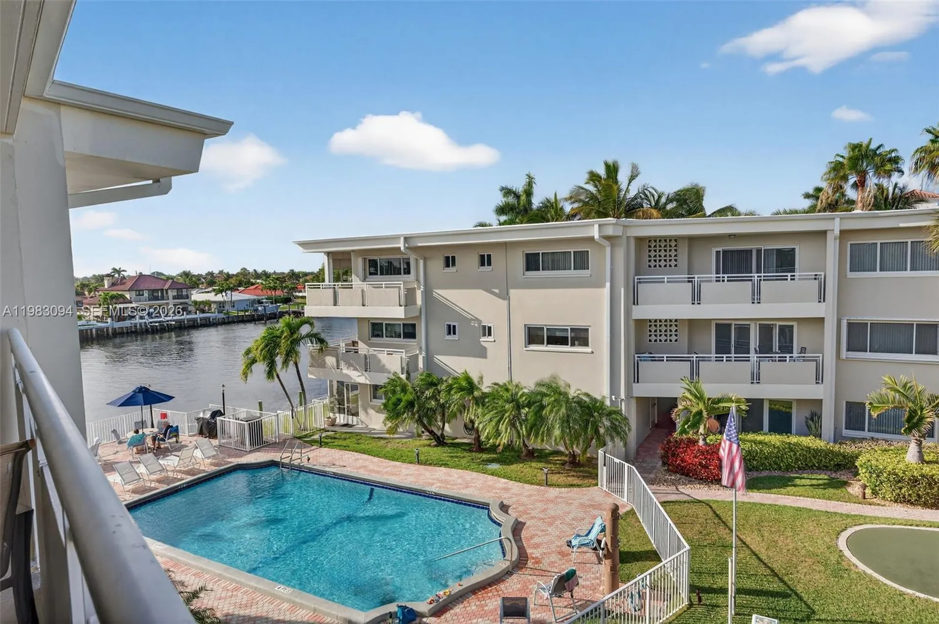1198 Hillsboro Mile Hillsboro Beach FL 33062