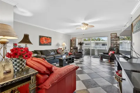 1198 Hillsboro Mile Hillsboro Beach FL 33062