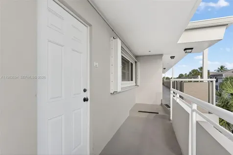 1198 Hillsboro Mile Hillsboro Beach FL 33062