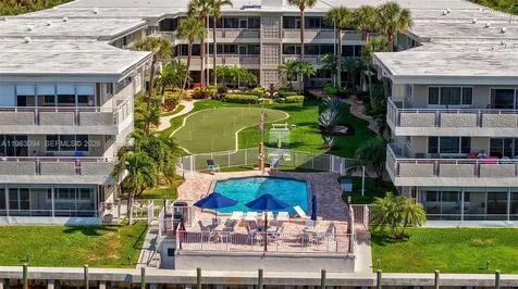 1198 Hillsboro Mile Hillsboro Beach FL 33062