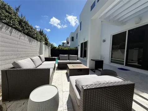 7475 NW 97th Court Doral FL 33178