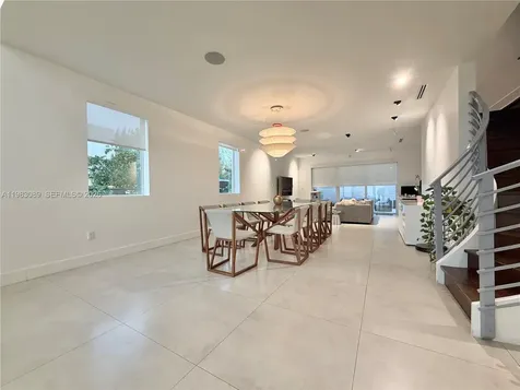 7475 NW 97th Court Doral FL 33178