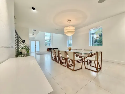 7475 NW 97th Court Doral FL 33178