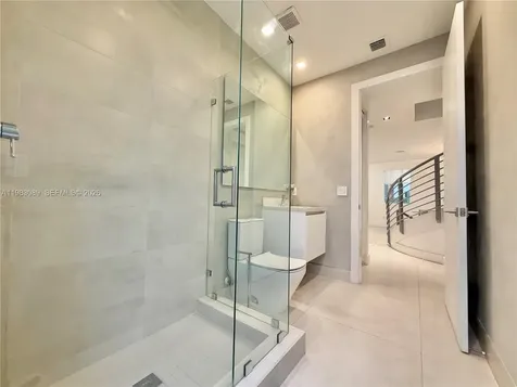 7475 NW 97th Court Doral FL 33178