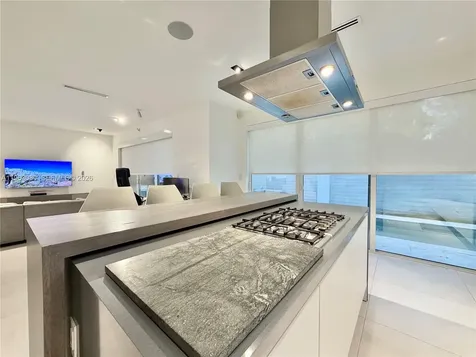 7475 NW 97th Court Doral FL 33178