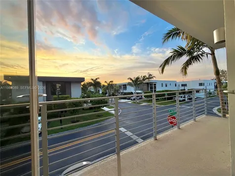7475 NW 97th Court Doral FL 33178