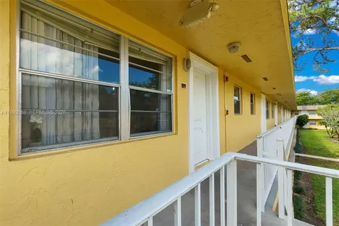 5150 NE 6th Avenue Oakland Park FL 33334