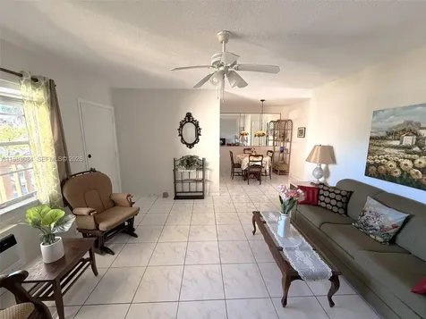 17000 NE 14th Avenue Miami FL 33162