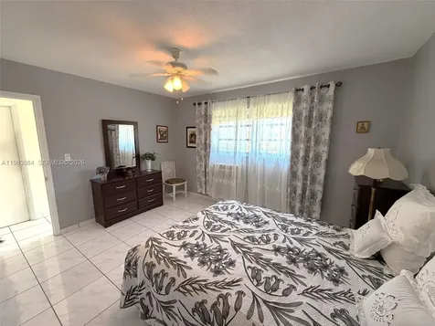 17000 NE 14th Avenue Miami FL 33162