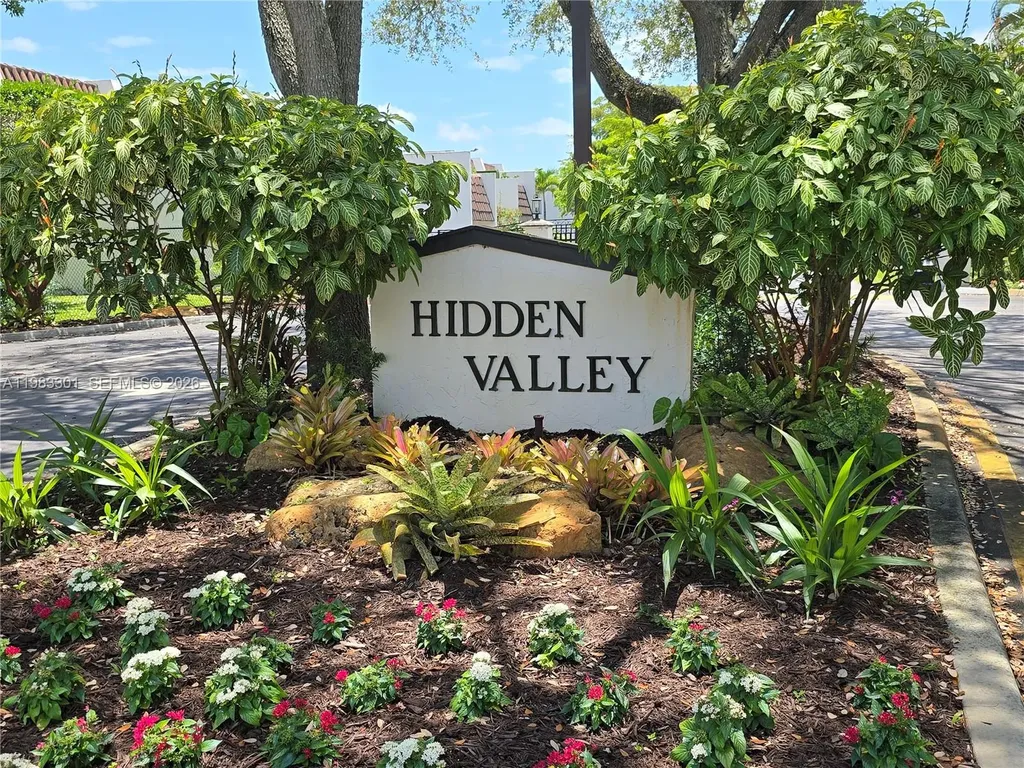 6190 SW 90th Court Miami FL 33173