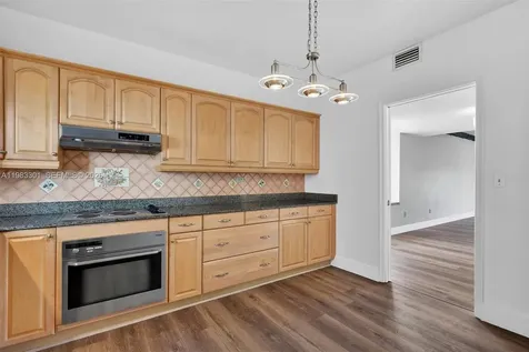 6190 SW 90th Court Miami FL 33173