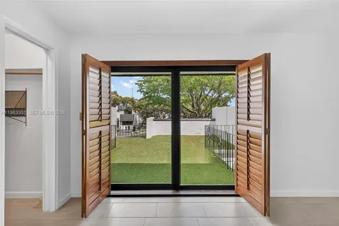 6190 SW 90th Court Miami FL 33173