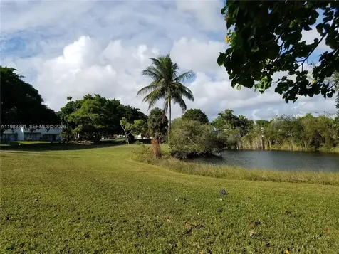 6190 SW 90th Court Miami FL 33173