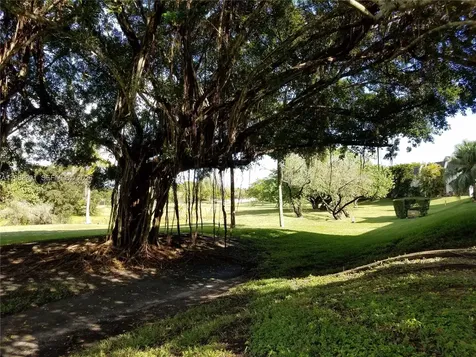 6190 SW 90th Court Miami FL 33173