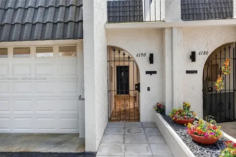 6190 SW 90th Court Miami FL 33173