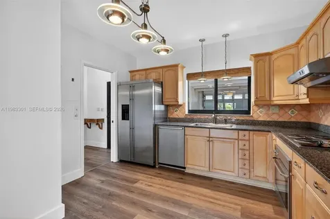 6190 SW 90th Court Miami FL 33173