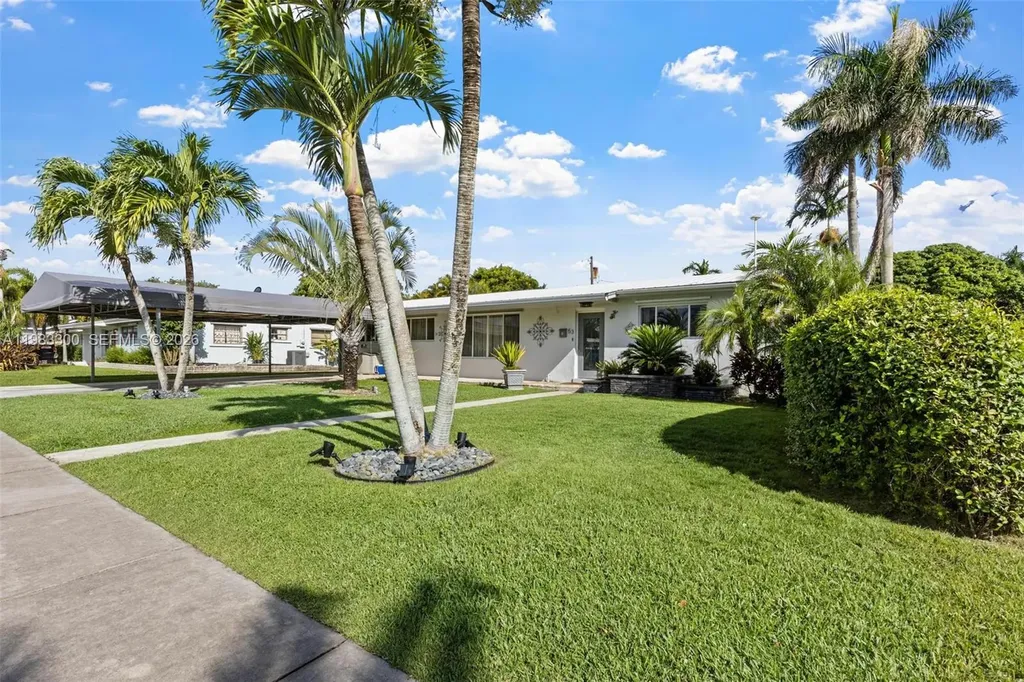 53 NW 19th Street Homestead FL 33030