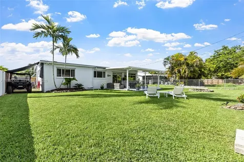 53 NW 19th Street Homestead FL 33030