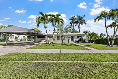 53 NW 19th Street Homestead FL 33030