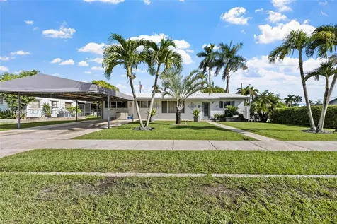 53 NW 19th Street Homestead FL 33030