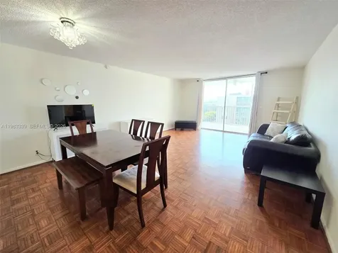 319 NE 14th Avenue Hallandale Beach FL 33009