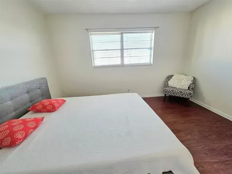 319 NE 14th Avenue Hallandale Beach FL 33009