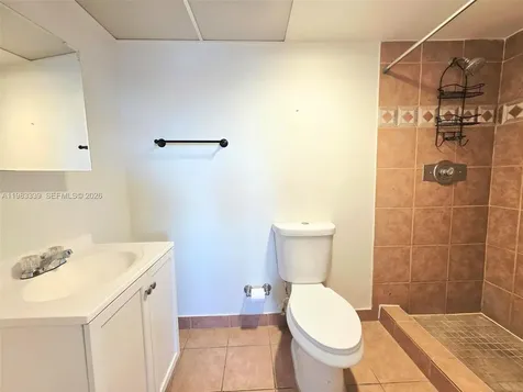 319 NE 14th Avenue Hallandale Beach FL 33009