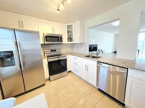 319 NE 14th Avenue Hallandale Beach FL 33009