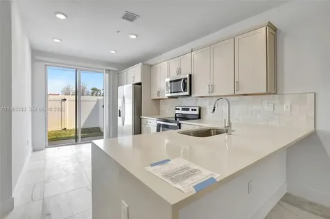 17149 SW 1st Street Pembroke Pines FL 33027