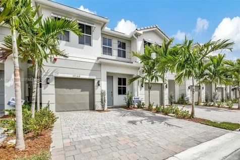 17149 SW 1st Street Pembroke Pines FL 33027
