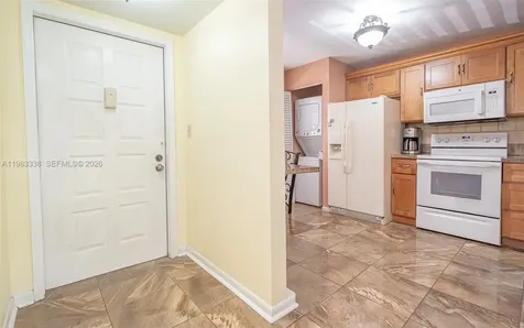 1000 Colony Point Circle Pembroke Pines FL 33026