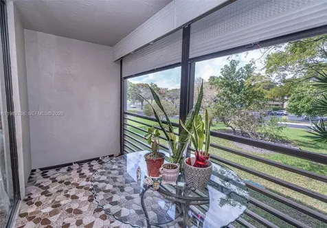 1000 Colony Point Circle Pembroke Pines FL 33026