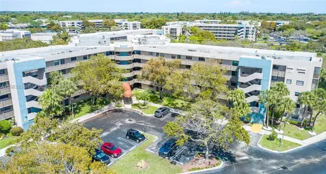 1000 Colony Point Circle Pembroke Pines FL 33026