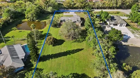 10930 SW 27th Court Davie FL 33328