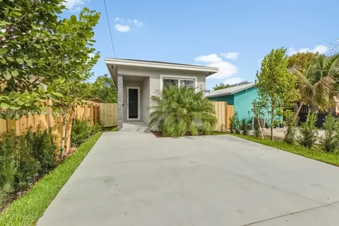 1028 NW 8th Avenue Fort Lauderdale FL 33311