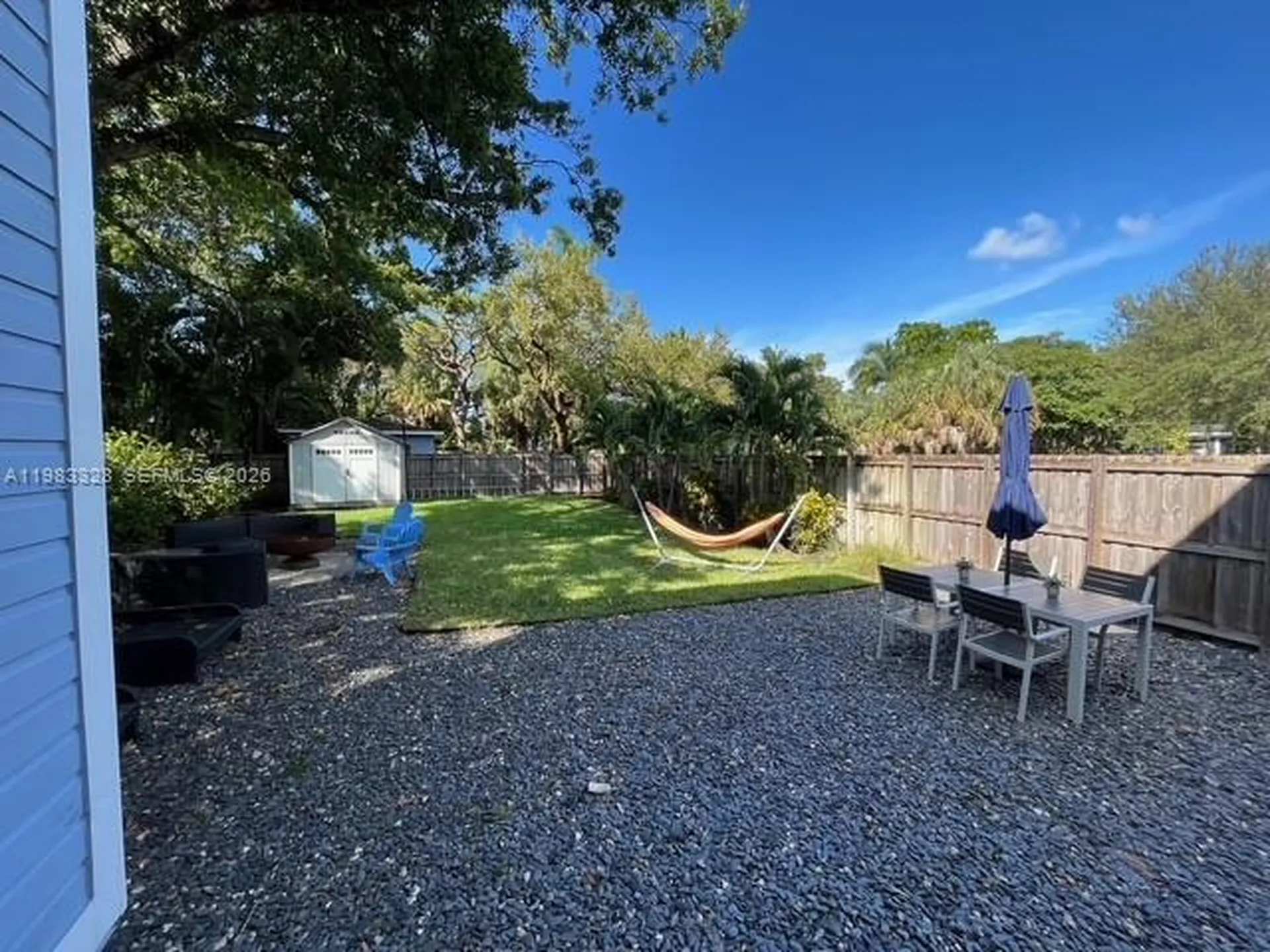 1009 Tequesta Fort Lauderdale FL 33311-6261