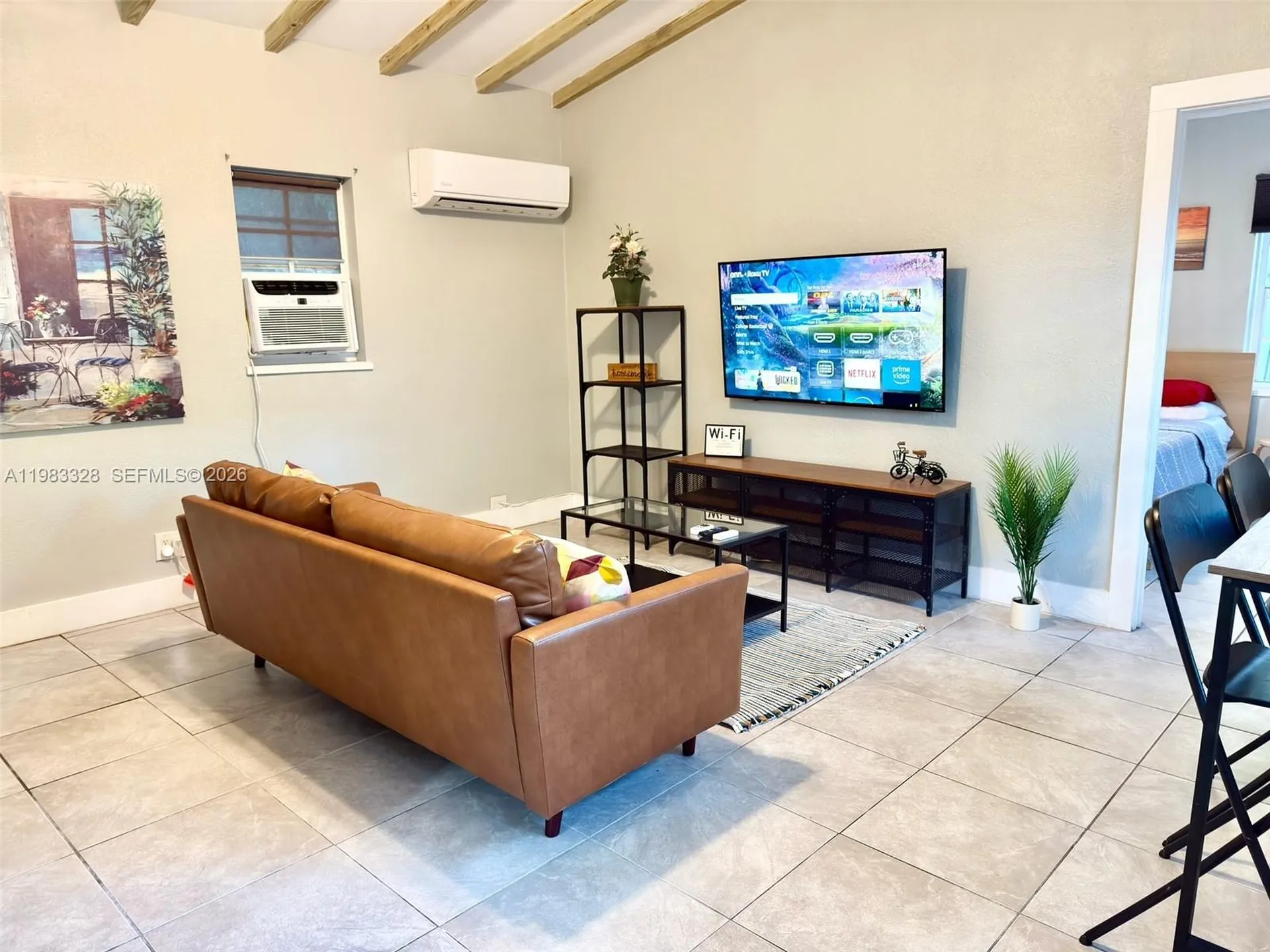 1009 Tequesta Fort Lauderdale FL 33311-6261