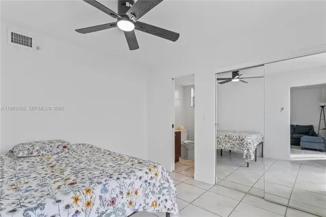 7933 West Drive North Bay Village FL 33141