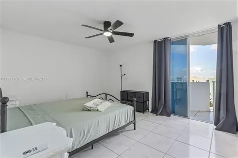 7933 West Drive North Bay Village FL 33141