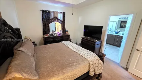 3777 SE 1st Street Homestead FL 33033