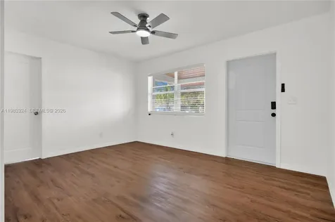 2760 NW 13th Court Fort Lauderdale FL 33311