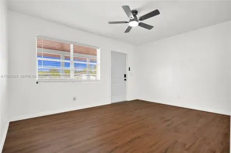 2760 NW 13th Court Fort Lauderdale FL 33311