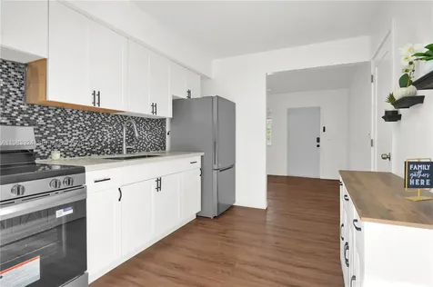 2760 NW 13th Court Fort Lauderdale FL 33311