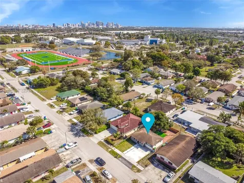 2760 NW 13th Court Fort Lauderdale FL 33311